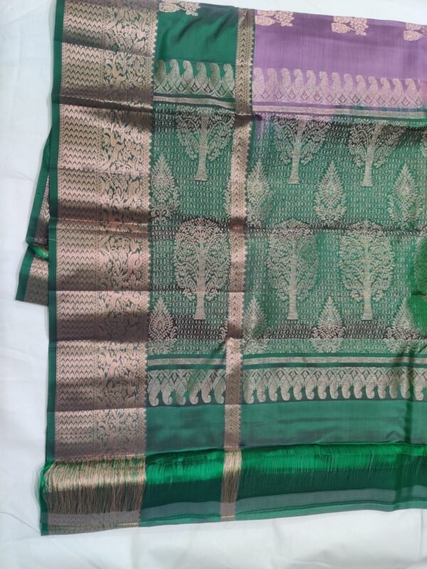 Lavender colour Skut border butta design with green pallu Semi Kanchi Pattu Handloom Saree Lavender colour & Emerald Green with Peacock Zari Border | Traditional Silk Saree